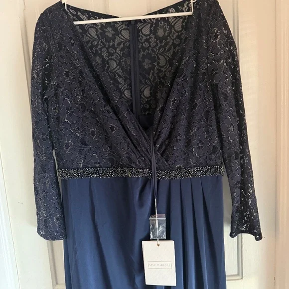 Mac Duggal special occasion gown size 18 blue lace with gold and beaded belt - Picture 2 of 15